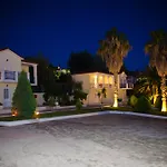 Liberatos Village Hotel apartamentowy 3*