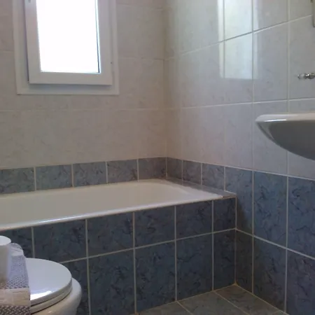 Liberatos Village Hotel apartamentowy Argostoli (Kefalonia)