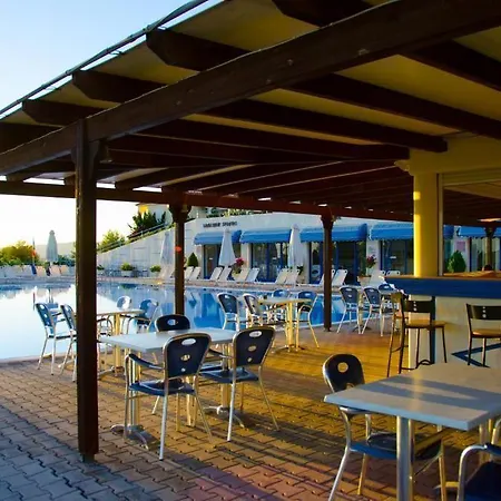 Hotel apartamentowy Liberatos Village 3*