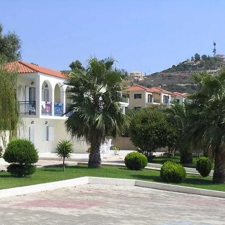 Liberatos Village Hotel apartamentowy Argostoli (Kefalonia)